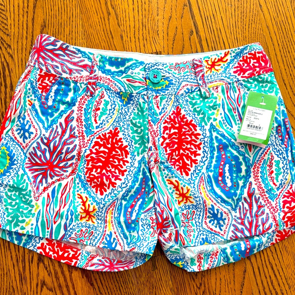 Lilly Pulitzer Callahan Shorts, size 0, in Let Minnow. NWT.